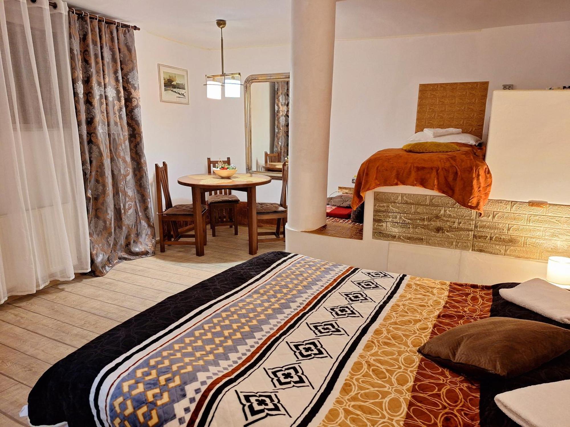 בראשוב Piata Sfatului Pietonal Apartment מראה חיצוני תמונה