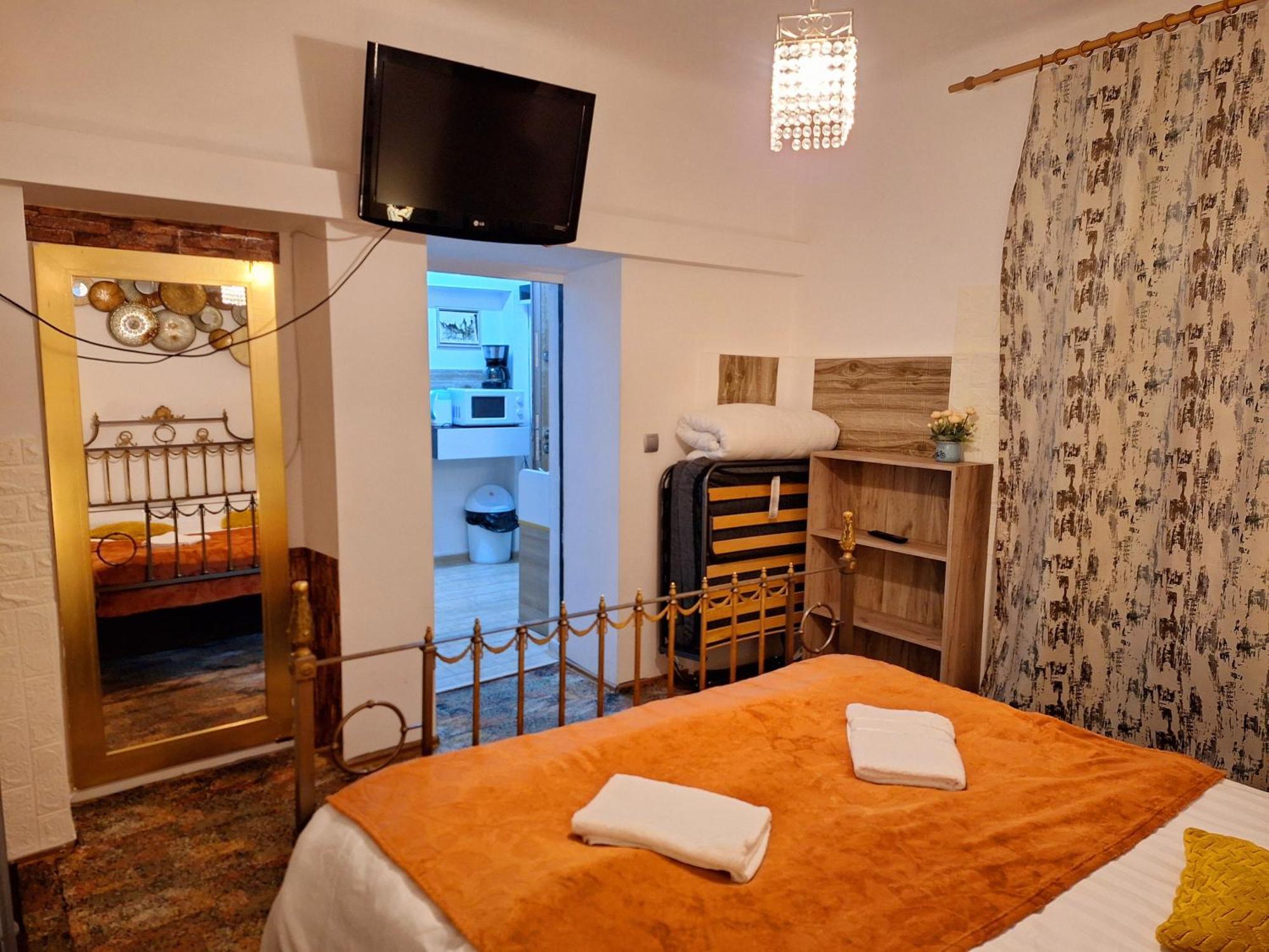 בראשוב Piata Sfatului Pietonal Apartment מראה חיצוני תמונה